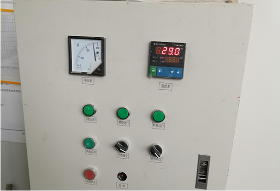 水簾噴漆室電控系統